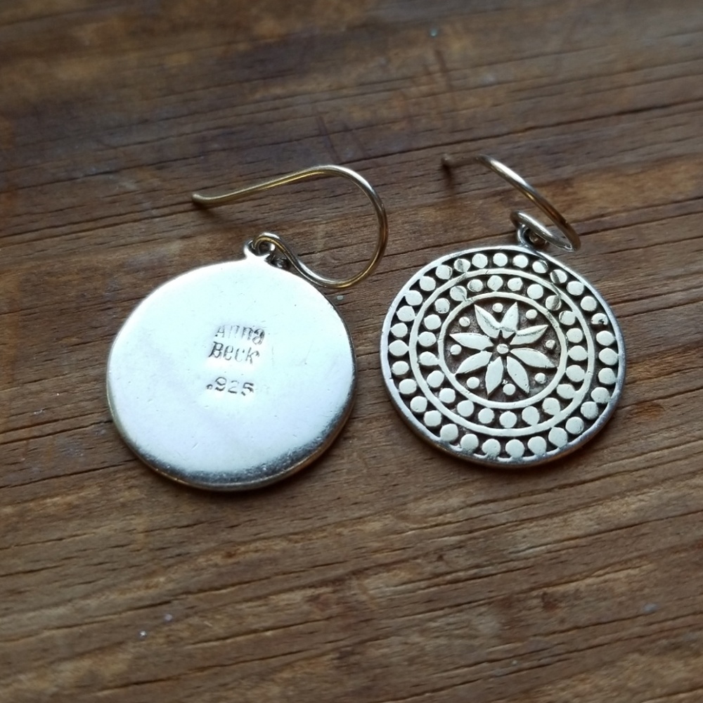 Earings